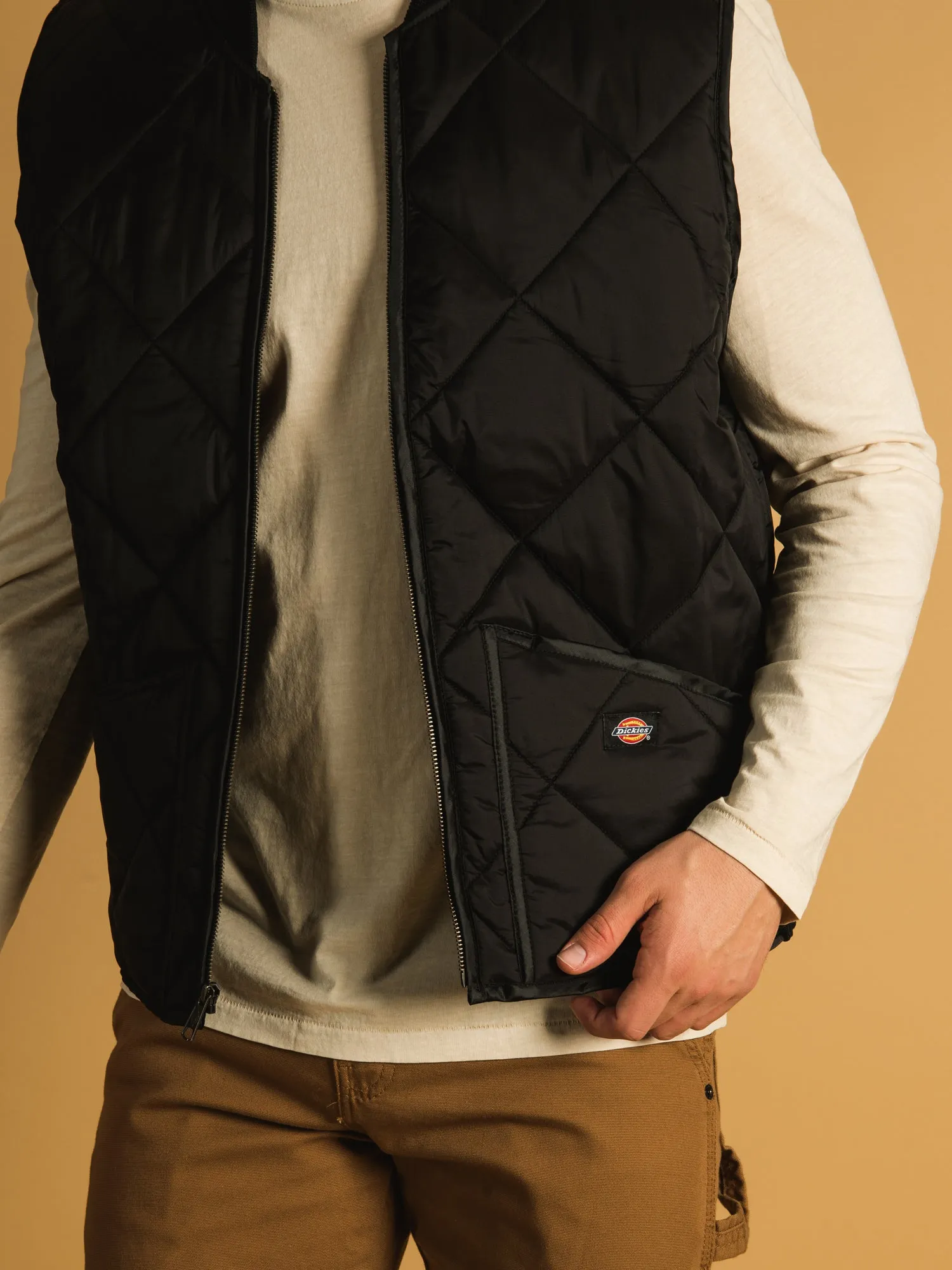 DICKIES DIAMOND QUILTED VEST